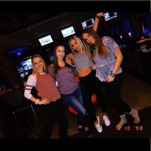 Meet your Posher, Maria